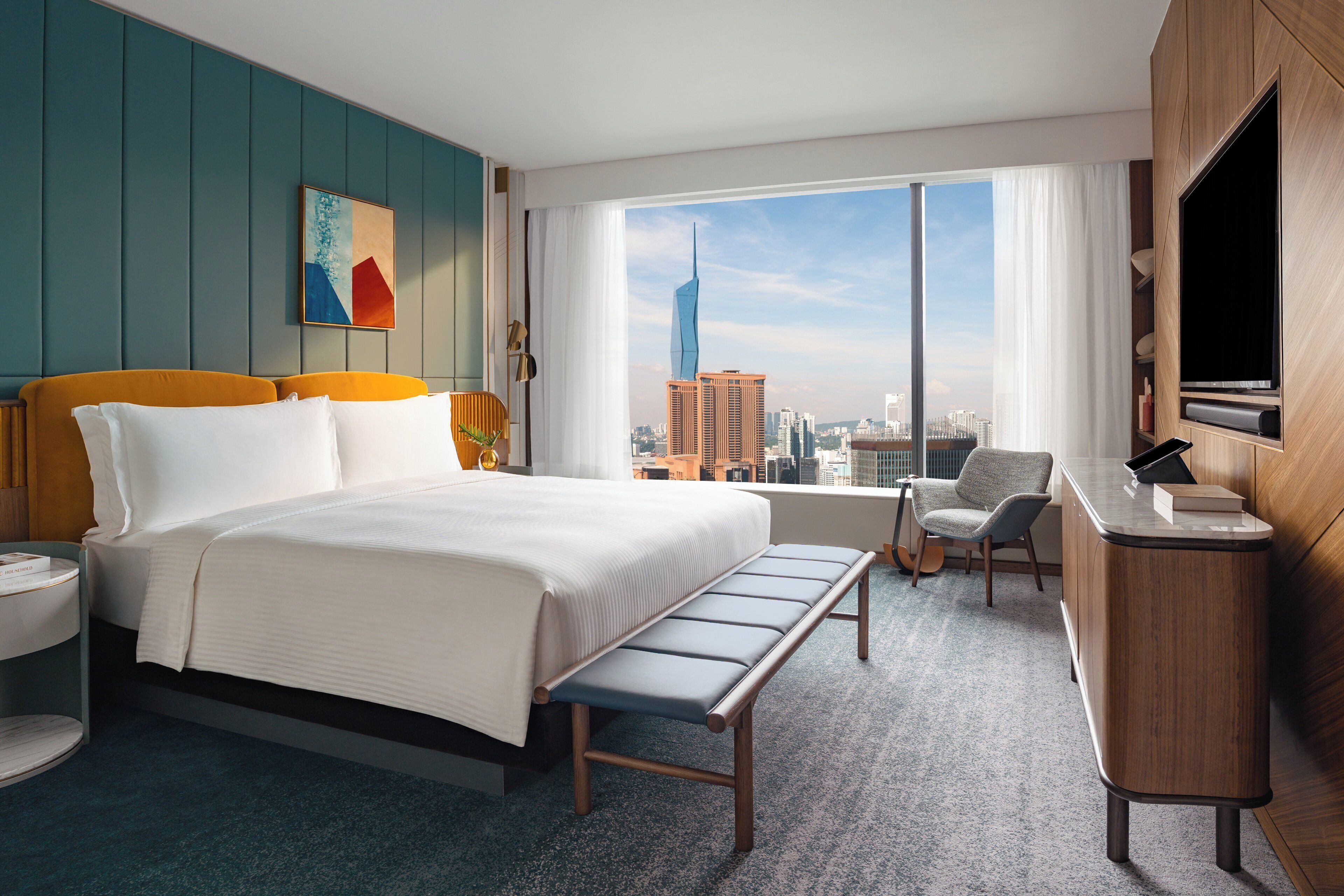 Premium bedding, in-room safe, desk, laptop workspace