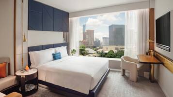 Premium Room, 1 King Bed, Tower | Premium bedding, in-room safe, desk, laptop workspace