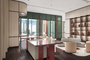 Meeting facility - Kimpton Naluria Kuala Lumpur by IHG (Kuala Lumpur)