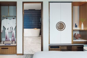 Luxury Suite, 1 Bedroom (Naluria Suite) | Bathroom | Designer toiletries, hair dryer, slippers, bidet