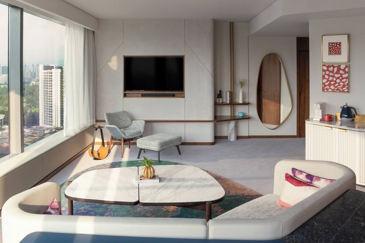 Luxury Suite, 1 Bedroom (Naluria Suite) | Premium bedding, in-room safe, desk, laptop workspace