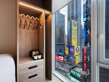 Wifi at voco Times Square - Broadway by IHG