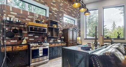 Charming Coastal Retreat with Waterfront Views in Sequim