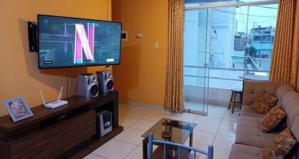 3-bedroom apartment in wonderful Trujillo with AC, WiFi