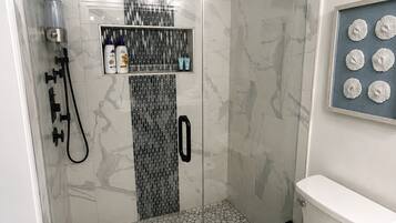 Bruser, håndklæder, Sæbe, Shampoo