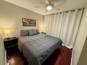 2 bedrooms, iron/ironing board, free WiFi, bed sheets - Renton Gem: 2BR Near Airport, Landing, Southcenter, Bellevue, Seattle (Renton)