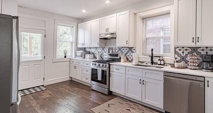 3BR St. Louis Home | Games + Free Parking