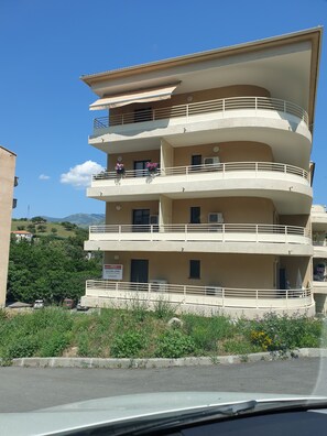 Exterior - T3 Corté Citadel view (Corte)