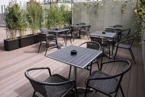 Terrace/patio - The Outlet Hotel (Metzingen)