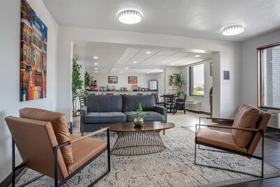 SureStay by Best Western Gonzales