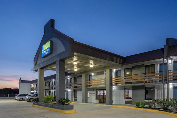 Surestay Studio By Best Western Gonzales - Sorrento, LA