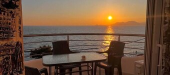 Seafront studio with terrace