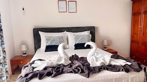 1 bedroom, WiFi, bed sheets