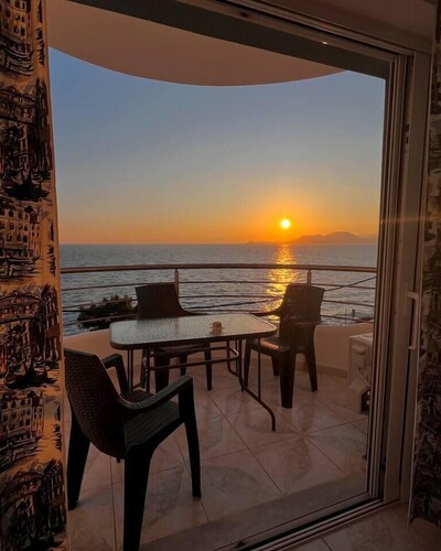 Seafront studio with terrace