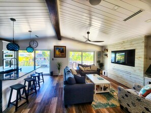 TV - 2 Bedroom Updated Canal Home (Tavernier)