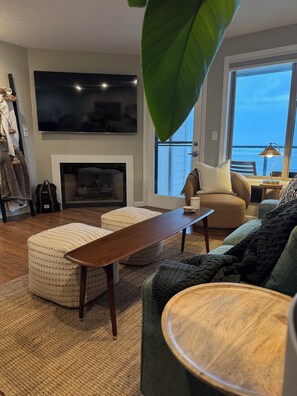 TV connectée, cheminée