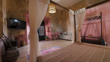 1 chambre, fer et planche Ă repasser, Wi-Fi, draps fournis