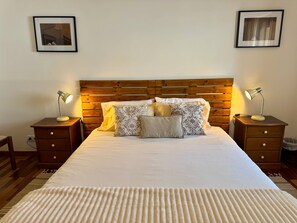 3 Schlafzimmer, Bügeleisen/Bügelbrett, Internetzugang, Bettwäsche