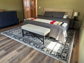 4 bedrooms, WiFi, bed sheets