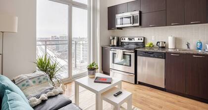 Fantastic Sunset Views in Newly Renovated Beautiful Downtown Toronto