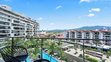 Apartment | Balcony view