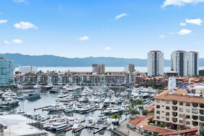 Vue sur la ville depuis l’hébergement