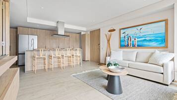 Lägenhet | Vardagsrum | 40-tums smart-tv med kabelkanaler