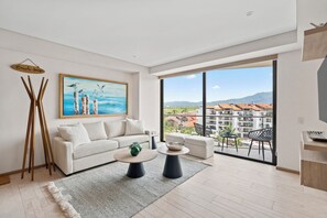 Apartment | Living area