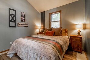 4 chambres, fer et planche à repasser, Wi-Fi gratuit, draps fournis