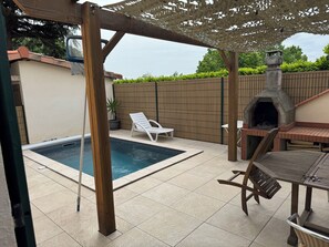 Outdoor pool - Le Manoir - Urban oasis with pool in the heart of Toulouse (Toulouse)
