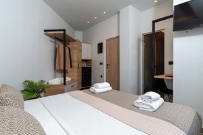 Superior Double or Twin Room, Balcony, Sea View | In-room safe, blackout drapes, soundproofing, iron/ironing board - Bali Seaside Sailor (Mylopotamos)