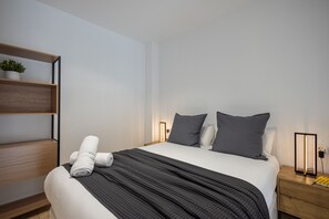 熨斗/熨衣板、免费 WiFi、床单