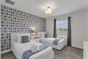 4 bedrooms, WiFi, bed sheets