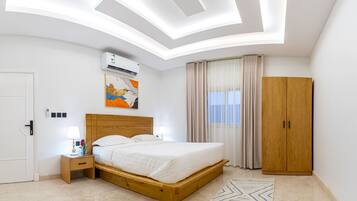 1 Schlafzimmer, Verdunkelungsvorhänge