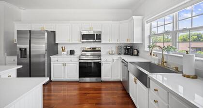 Luxury Mountain Retreat – Perfect for Family Getaways, Corporate Retreats & Optional Event Venue