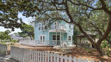 House, Multiple Beds (By the Ocean Blue) | Exterior