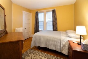 3 bedrooms, WiFi, bed sheets