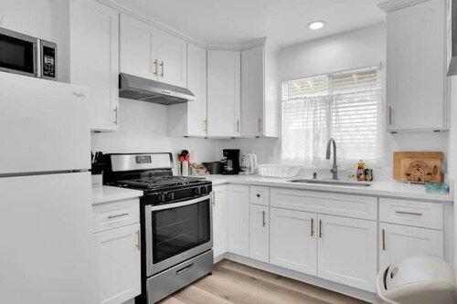 The Hidden Covina Retreat - BRAND NEW !