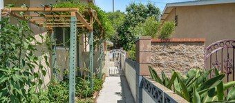 The Emerald Retreat - BRAND NEW !