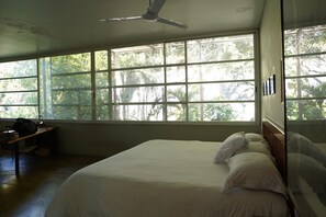 3 bedrooms, iron/ironing board, travel cot, WiFi