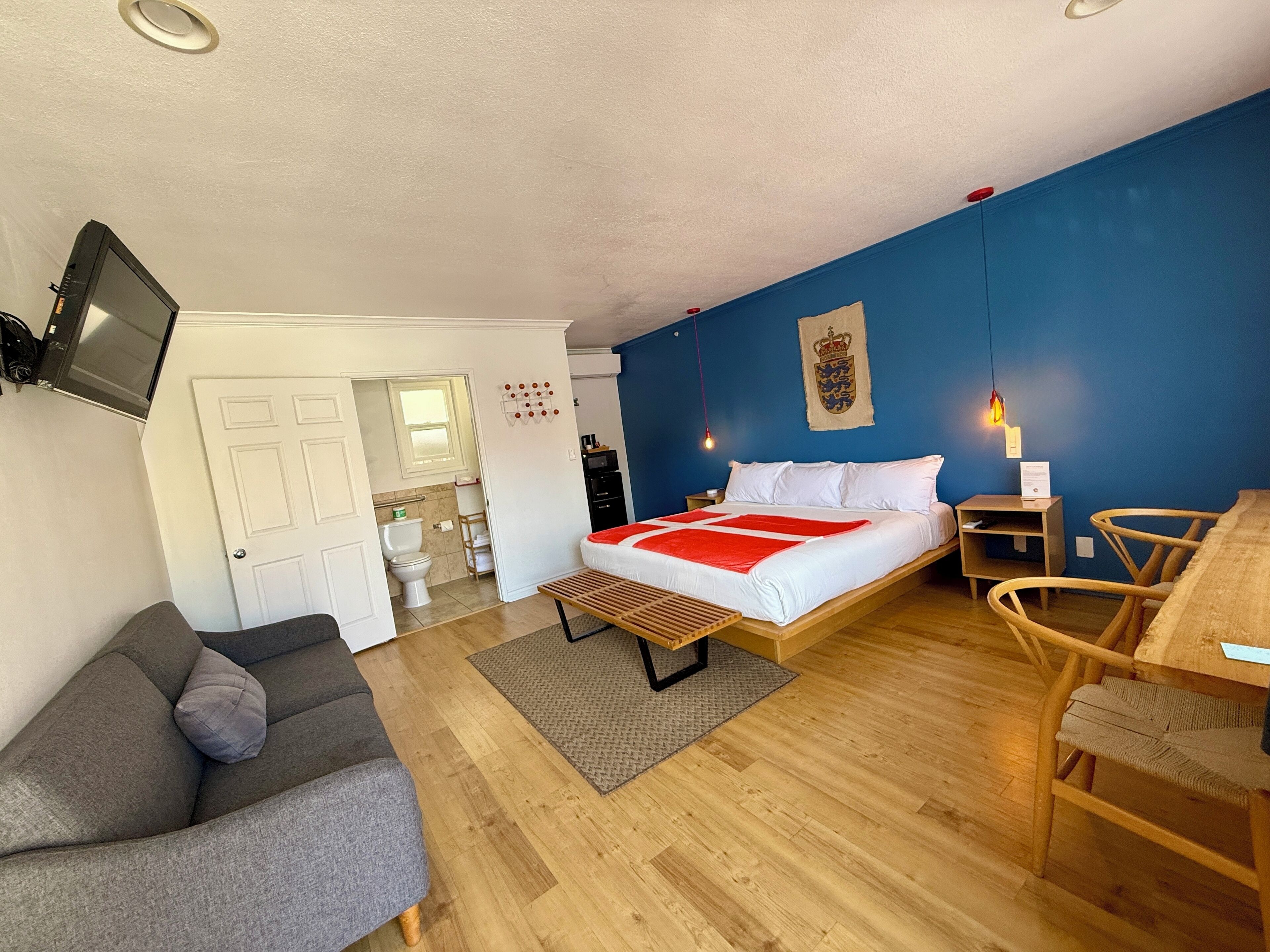 1 bedroom, iron/ironing board, free WiFi