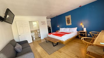 1 bedroom, iron/ironing board, free WiFi
