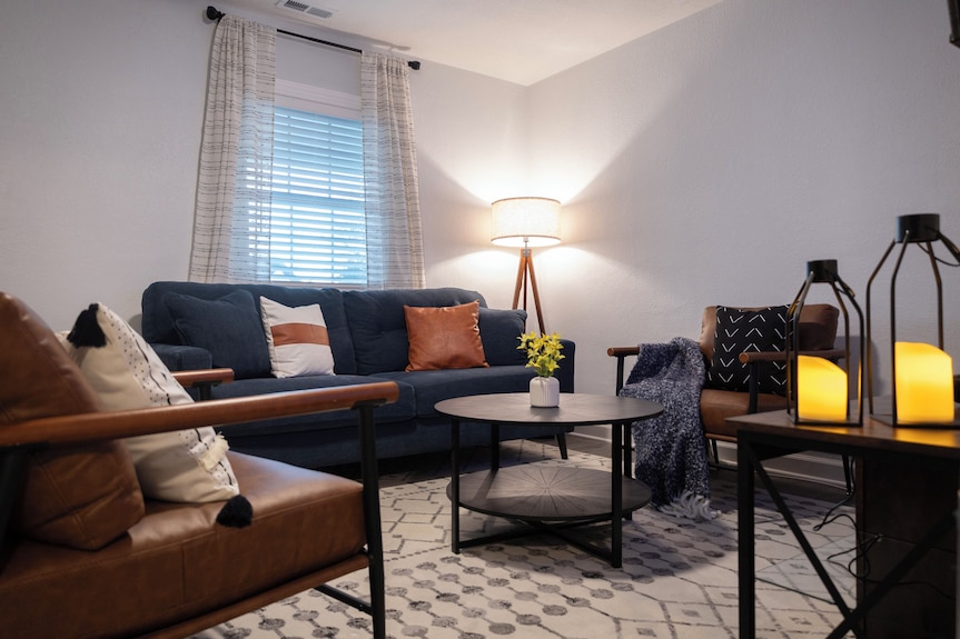 Beautiful, Modern Furnished 3-bedroom, 2-bathroom Cottage Near Attractions. - Chesapeake, VA
