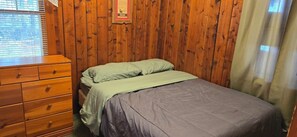 3 habitaciones y ropa de cama 