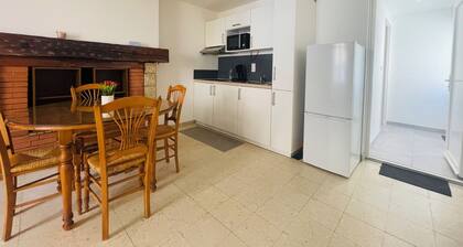 Renovated and furnished studio for rent!