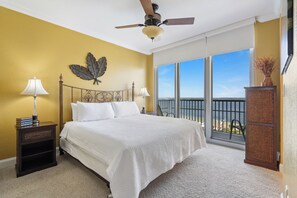 3 chambres, fer et planche à repasser, accès au Wi-Fi (inclus)