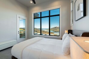 3 Schlafzimmer, Bügeleisen/Bügelbrett, kostenloses WLAN, Bettwäsche