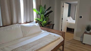 1 bedroom, desk, iron/ironing board, free WiFi
