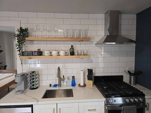 Modern Apt in Walker's Point