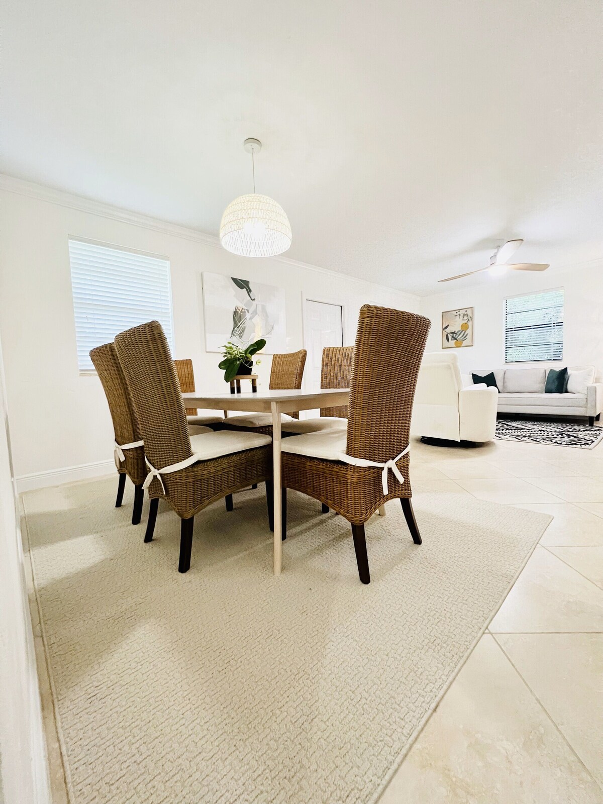Photo 9 of Spacious 5-bedroom house in fabulous Naples - 1 mile to the beach!
